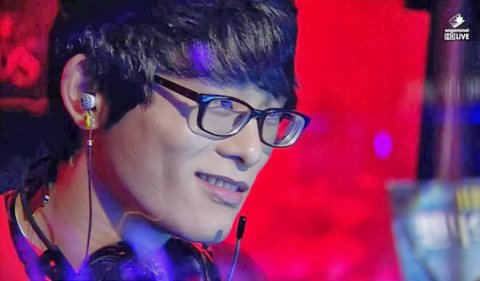 网页版登录入口-包含Uzi意外战胜DWG，刷新纪录引爆全场！的词条-网页版登录入口