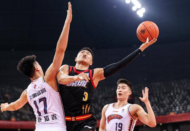 开云中国-塞尔维亚队观众热烈欢呼！，塔图姆迎来七赛季出色发挥热度持续攀升的简单介绍-开云中国